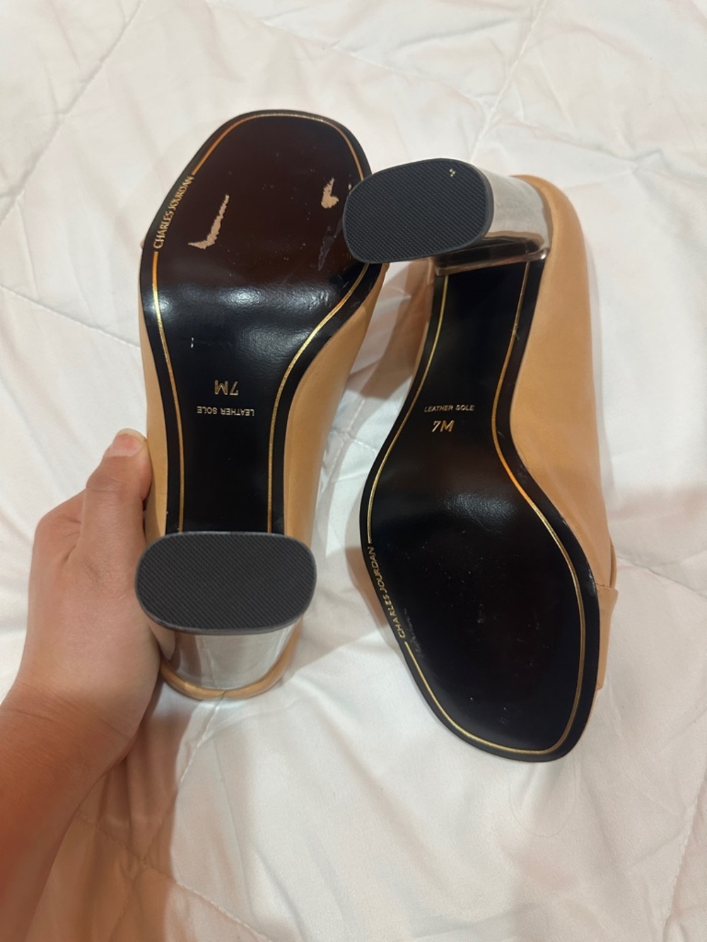 NWOT Charles Jourdan Tan Leather Open-Toe Bow Block Heel Mules size 7M - Picture 3 of 9